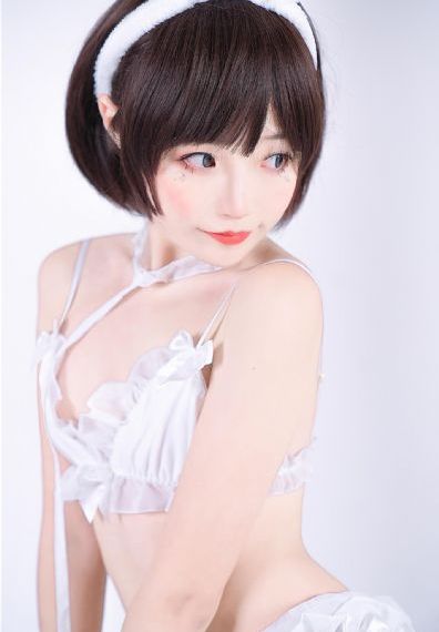 年轻的小姨在线