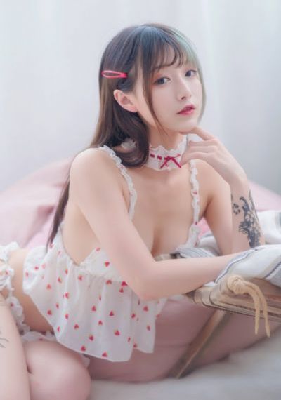 丝袜足交在线播放