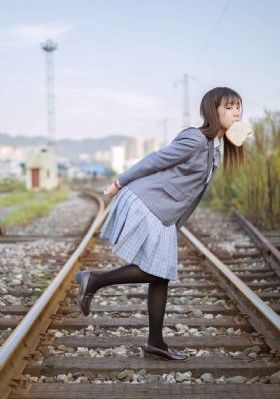 日韩免费不卡视频