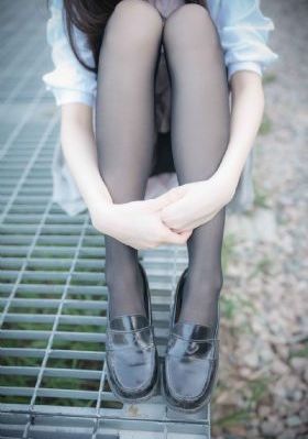 同学出轨会