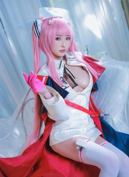 乖乖女的嫩奶女多