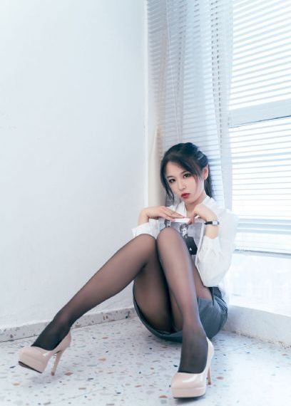 豪放女大兵k8经典片