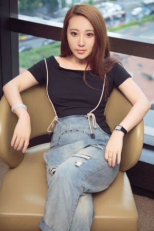 丰满饥渴难耐老女hd