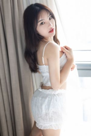 淑芬大腿内又痒了