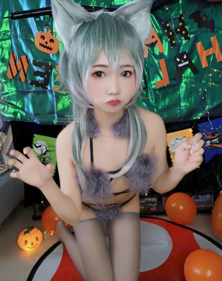 韩国年轻漂亮的子1