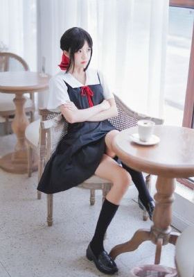 两个小婕子交换3